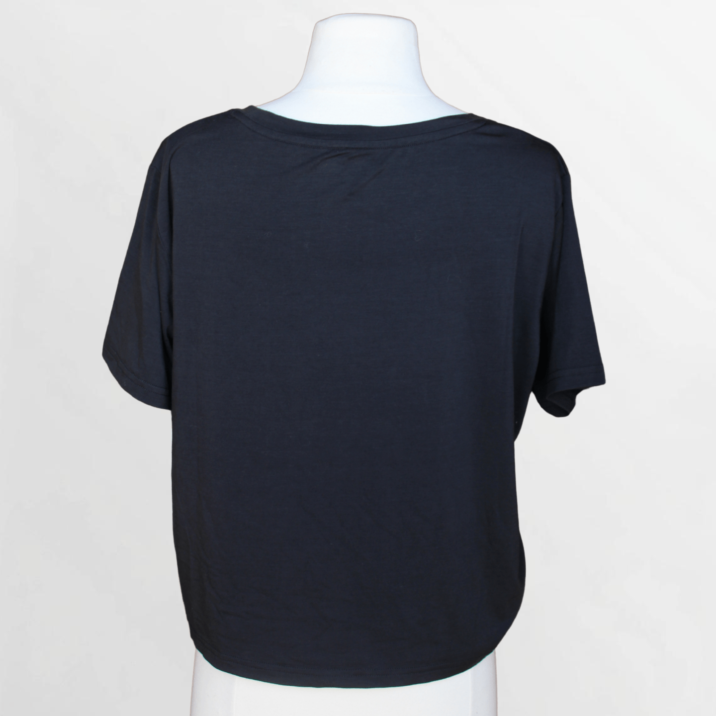 Women's Black Reflective Mustang Cropped Tee - Ford Show Parts