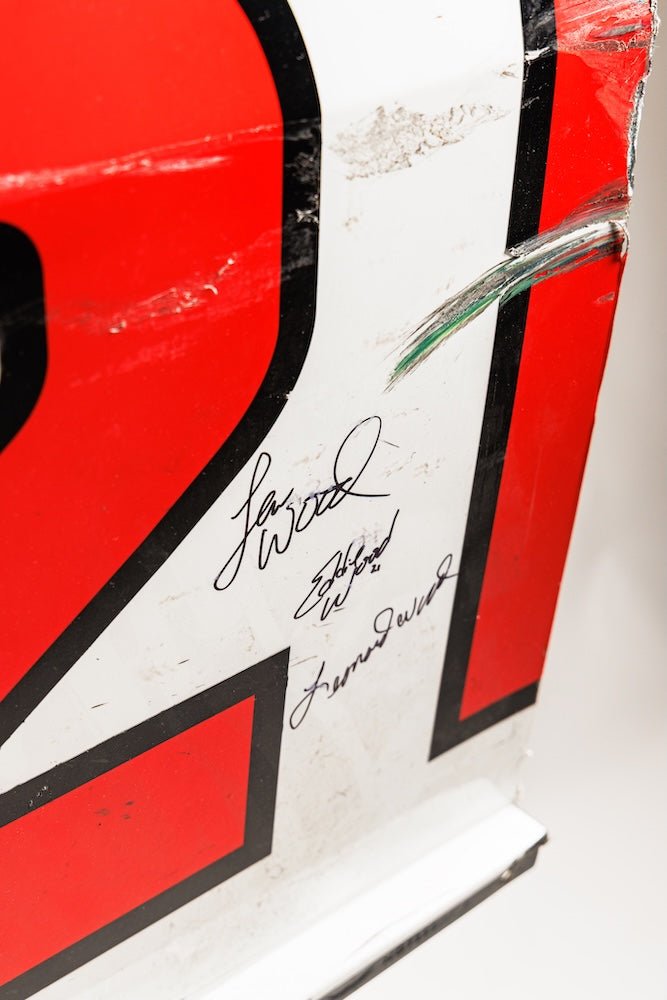 Wood Brothers Signed 21 Race - Used Number Panel - Ford Show Parts